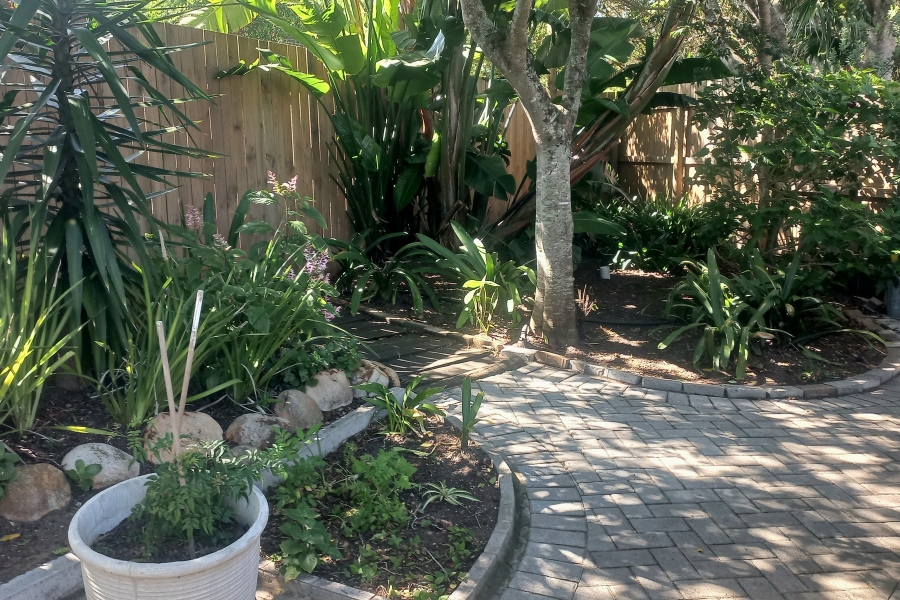 5 Bedroom Property for Sale in Kingfisher Creek Western Cape